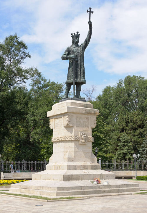 Stephen the Great monument